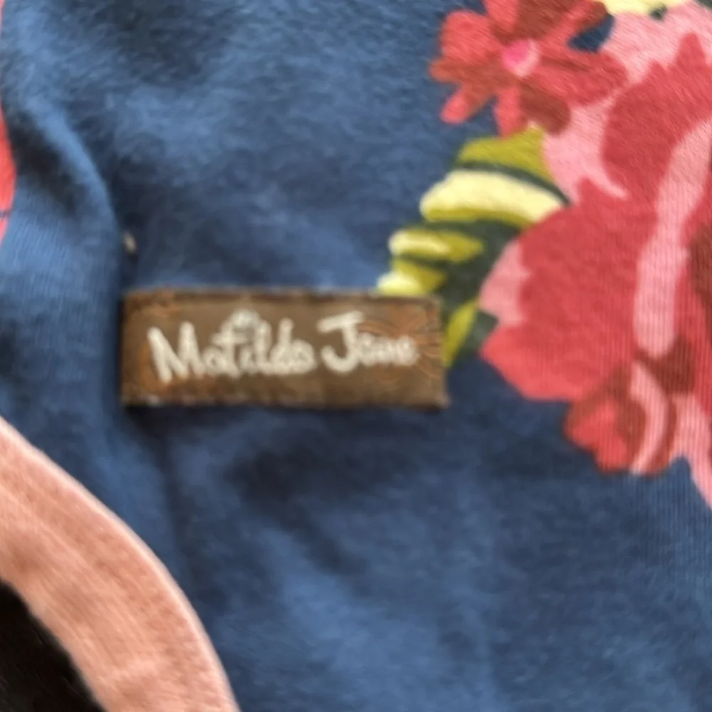 Matilda, Jane size 0–3 months Floral Long Sleeve Baby Onesie‎